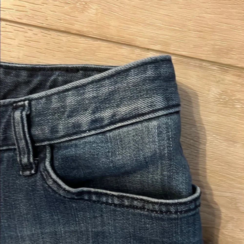TOMMY HILFIGER Women's Modern Skinny Size 16R Jeans.